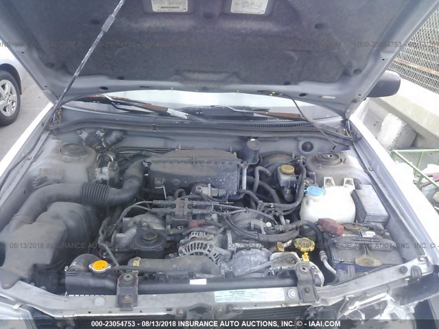 JF1SF6555YH707239 - 2000 SUBARU FORESTER S 银色 照片 10