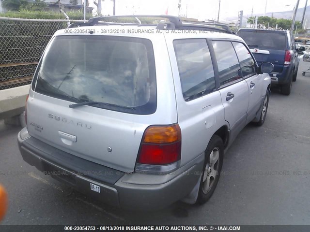 JF1SF6555YH707239 - 2000 SUBARU FORESTER S 银色 照片 4