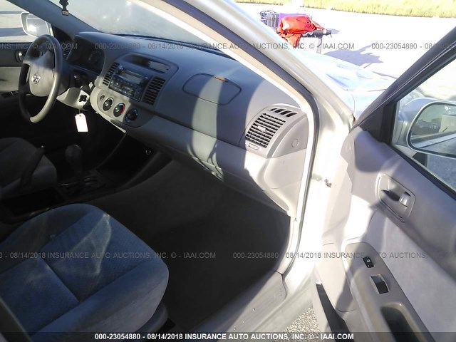 4T1BE32K53U244410 - 2003 TOYOTA CAMRY LE/XLE/SE Boz foto 5