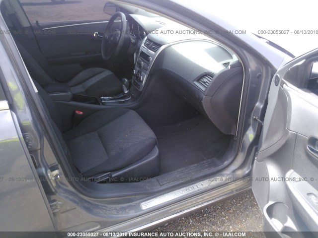 1G1ZH57B58F172076 - 2008 CHEVROLET MALIBU 1LT ვერცხლისფერი ფოტო 5