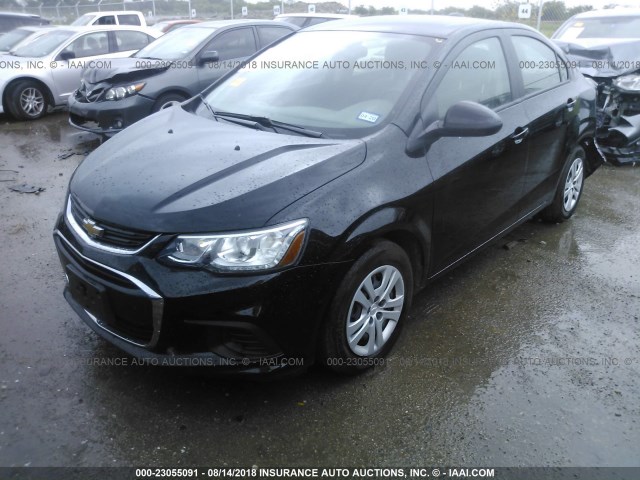 1G1JB5SH3J4120134 - 2018 CHEVROLET SONIC LS 黑色 照片 2