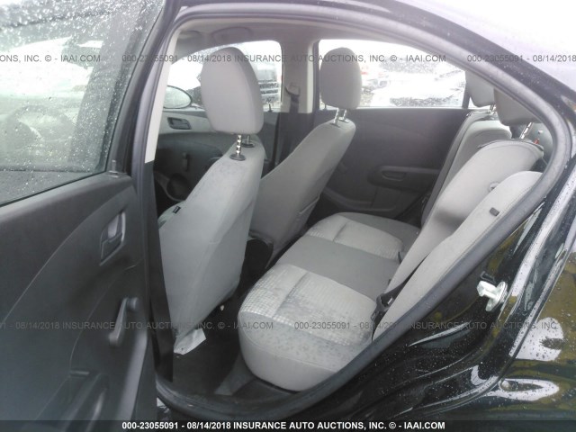 1G1JB5SH3J4120134 - 2018 CHEVROLET SONIC LS 黑色 照片 8