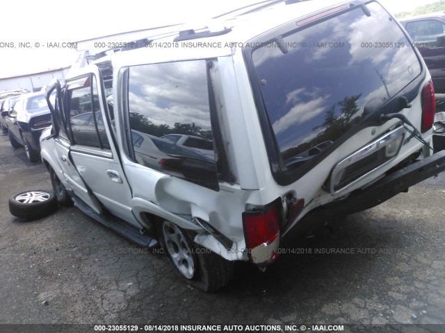 5LMFU28A6YLJ30102 - 2000 LINCOLN NAVIGATOR თეთრი ფოტო 3