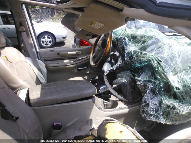 5LMFU28A6YLJ30102 - 2000 LINCOLN NAVIGATOR თეთრი ფოტო 5