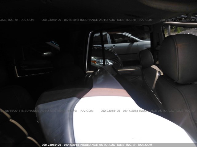 5LMFU28A6YLJ30102 - 2000 LINCOLN NAVIGATOR თეთრი ფოტო 8