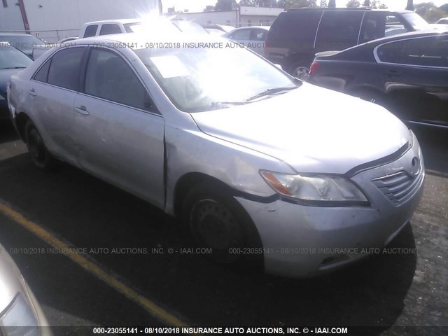 4T1BK46K47U047114 - 2007 TOYOTA CAMRY NEW GENERAT LE/XLE/SE SILVER photo 1