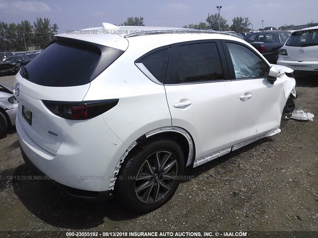 JM3KFBCM3J0306717 - 2018 MAZDA CX-5 TOURING WHITE photo 4