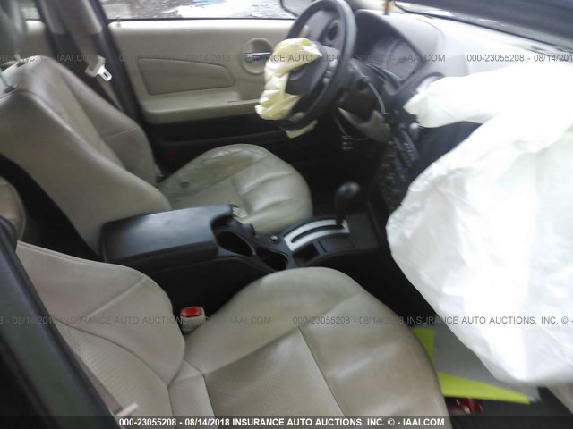 2G2WS522041311054 - 2004 PONTIAC GRAND PRIX GT2 შავი ფოტო 5