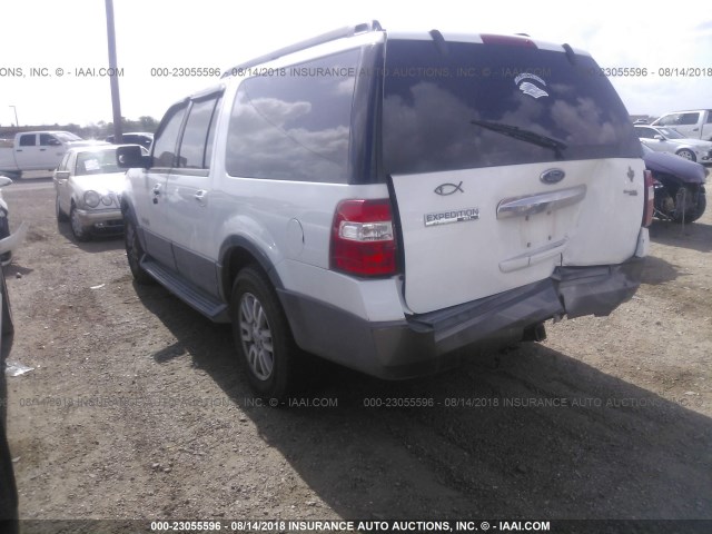 1FMFK15567LA40585 - 2007 FORD EXPEDITION EL XLT WHITE photo 3