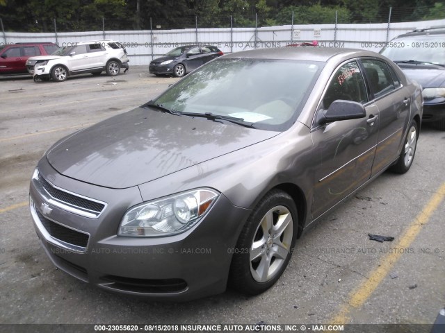 1G1ZB5E10BF263789 - 2011 CHEVROLET MALIBU LS Gümüş foto 2
