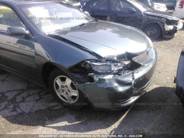 4T1BE32K12U626884 - 2002 TOYOTA CAMRY LE/XLE/SE 绿色 照片 6