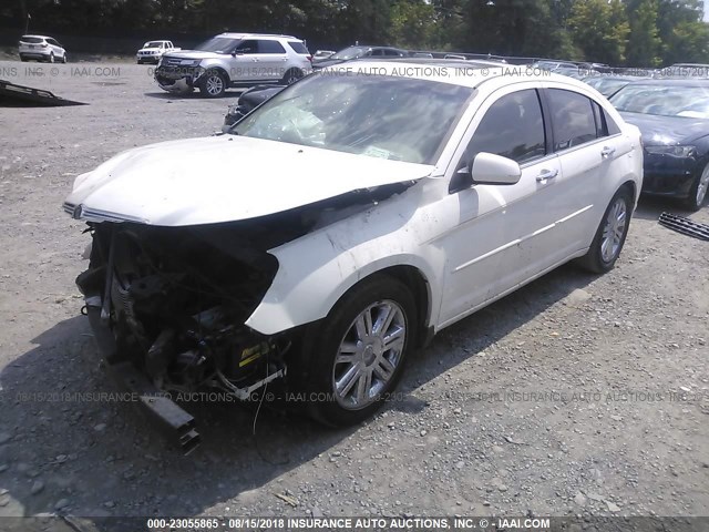 1C3LC66M67N563654 - 2007 CHRYSLER SEBRING LIMITED WHITE photo 2