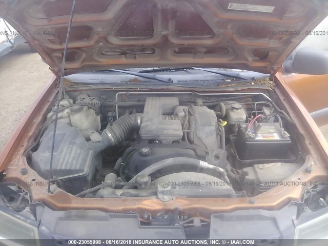 1GCDT196248153279 - 2004 CHEVROLET COLORADO ORANGE photo 10