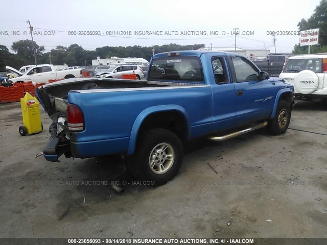 1B7GG22X0XS176979 - 1999 DODGE DAKOTA BLUE photo 4