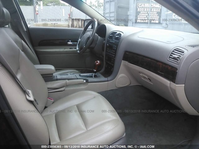 1LNHM87A3YY757147 - 2000 LINCOLN LS 黑色 照片 5