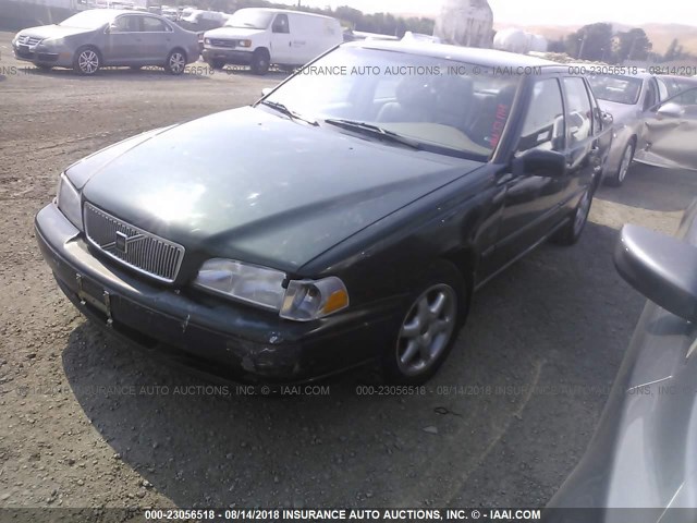 YV1LS5537W1428278 - 1998 VOLVO S70 GREEN photo 2