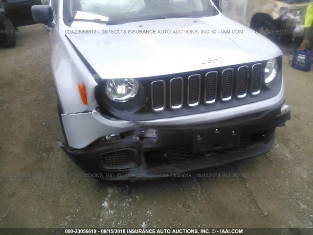 ZACCJAAB0JPG85130 - 2018 JEEP RENEGADE SPORT SILVER photo 6