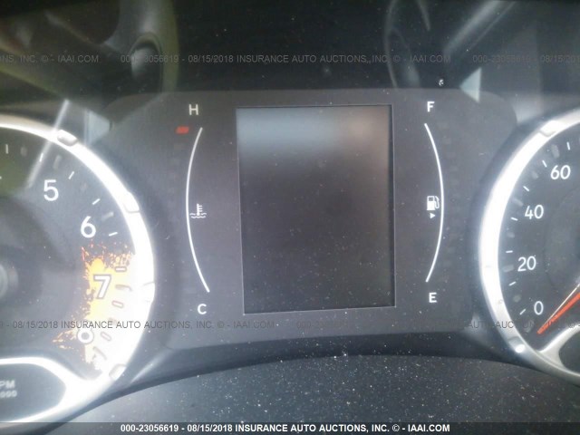 ZACCJAAB0JPG85130 - 2018 JEEP RENEGADE SPORT Արծաթագույն լուսանկար 7