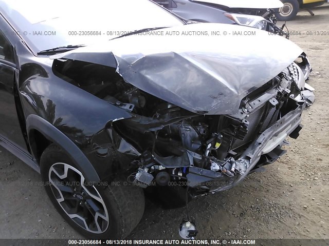 JF2GPABC6H8272672 - 2017 SUBARU CROSSTREK PREMIUM შავი ფოტო 6