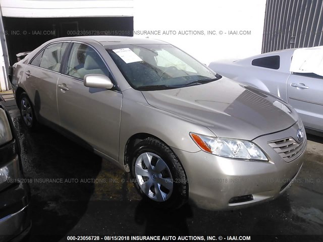 4T1BE46K17U092650 - 2007 TOYOTA CAMRY NEW GENERAT CE/LE/XLE/SE GOLD photo 1