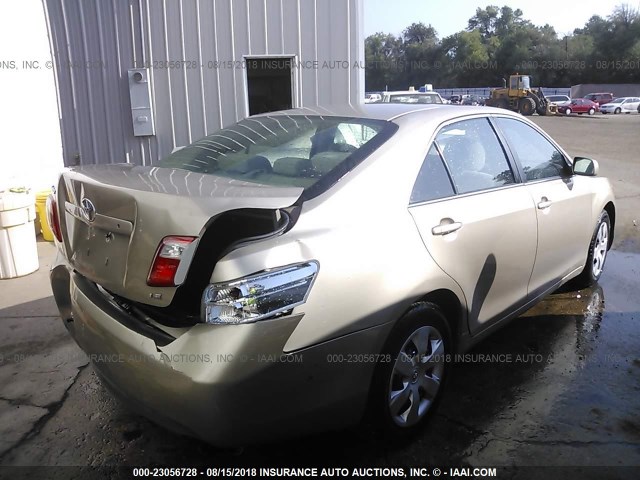 4T1BE46K17U092650 - 2007 TOYOTA CAMRY NEW GENERAT CE/LE/XLE/SE GOLD photo 4
