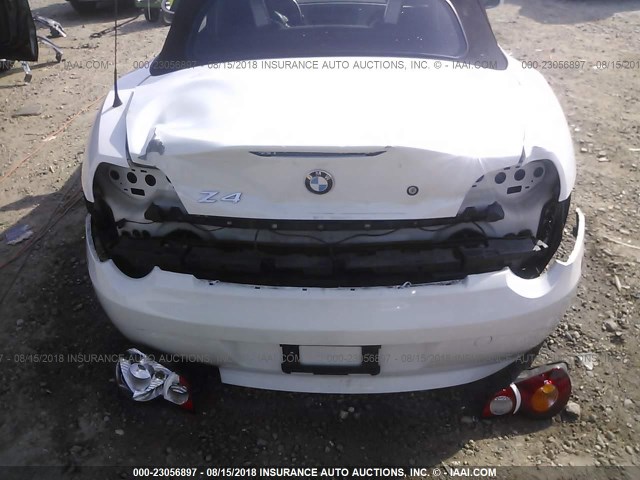 4USBT334X3LR64764 - 2003 BMW Z4 2.5 WHITE photo 6