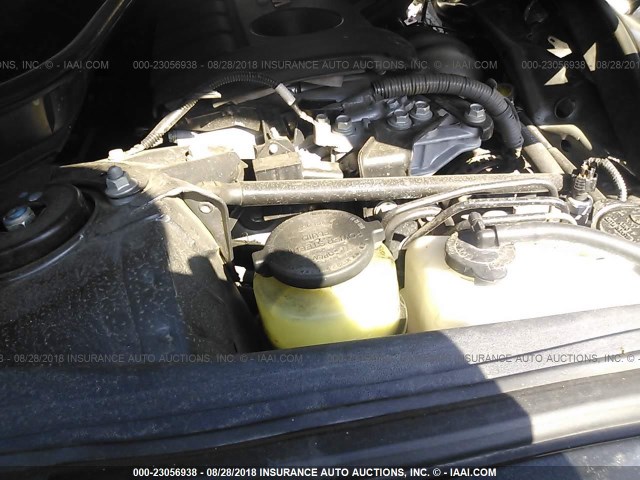 4T1BF3EK1BU659425 - 2011 TOYOTA CAMRY SE/LE/XLE ნაცრისფერი ფოტო 5