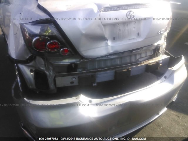 JTKDE167880222738 - 2008 TOYOTA SCION TC 银色 照片 6
