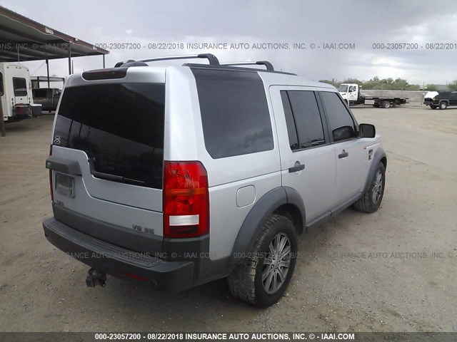 SALAE25438A444002 - 2008 LAND ROVER LR3 SE SILVER photo 4