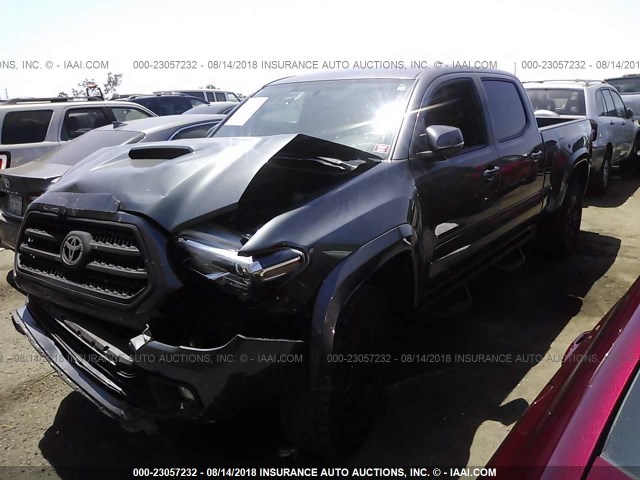 3TMBZ5DN4GM003296 - 2016 TOYOTA TACOMA DOUBLE CAB/SR5/TRD SPORT GRAY photo 2