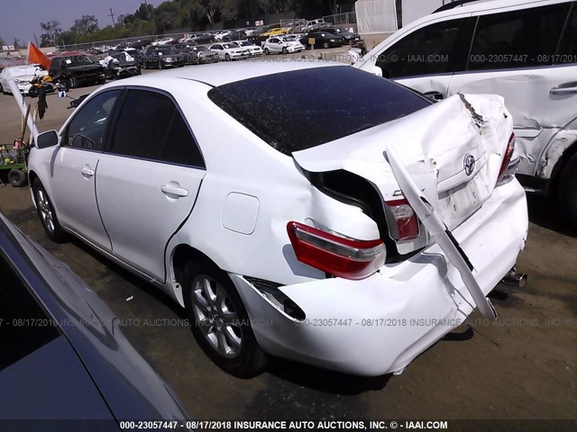 4T1BE46K47U623680 - 2007 TOYOTA CAMRY NEW GENERAT CE/LE/XLE/SE WHITE photo 3