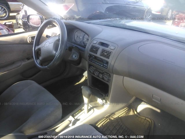 1NXBR12EXWZ013445 - 1998 TOYOTA COROLLA VE/CE/LE 蓝色 照片 5