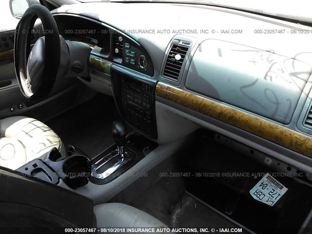 1LNHM97V0XY690160 - 1999 LINCOLN CONTINENTAL  Жасыл фото 5