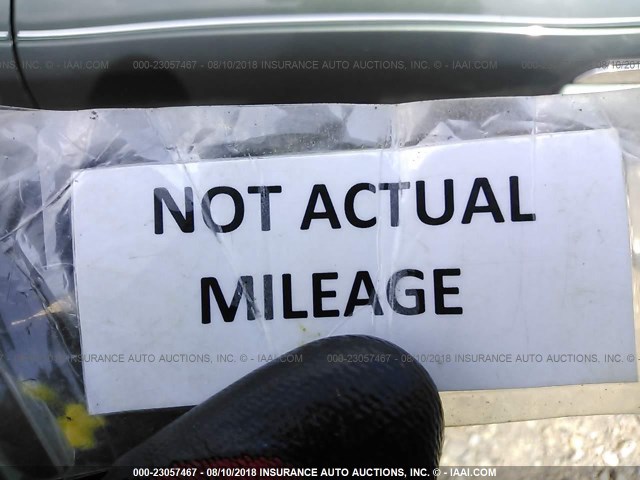 1LNHM97V0XY690160 - 1999 LINCOLN CONTINENTAL  Жасыл фото 7