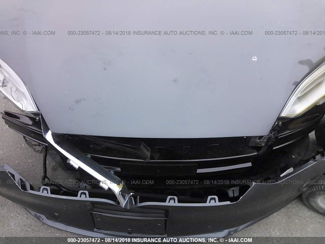 5YJSA1E2XHF229370 - 2017 TESLA MODEL S GRAY photo 6