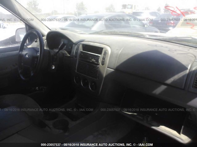 1FMZU73W84ZB18606 - 2004 FORD EXPLORER XLT/XLT SPORT/NBX 勃艮第红 照片 5