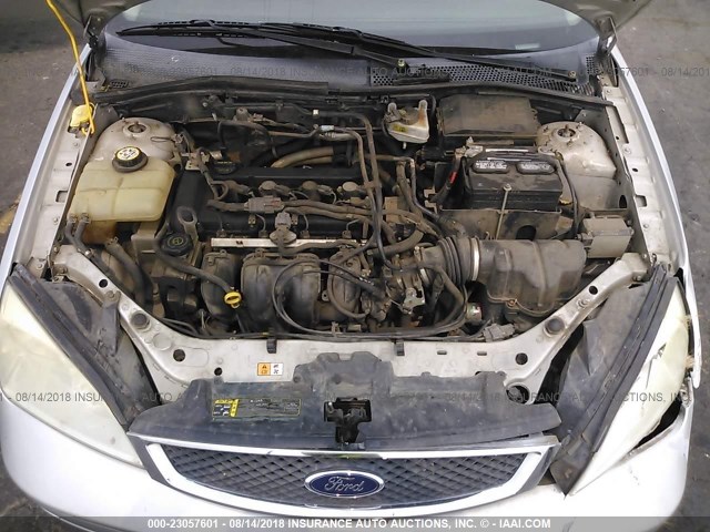 1FAFP34N97W122253 - 2007 FORD FOCUS ZX4/S/SE/SES 银色 照片 10