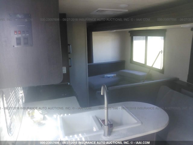 4X4TWDC20K7361524 - 2019 FOREST RIVER WILDWOOD  白色 照片 8