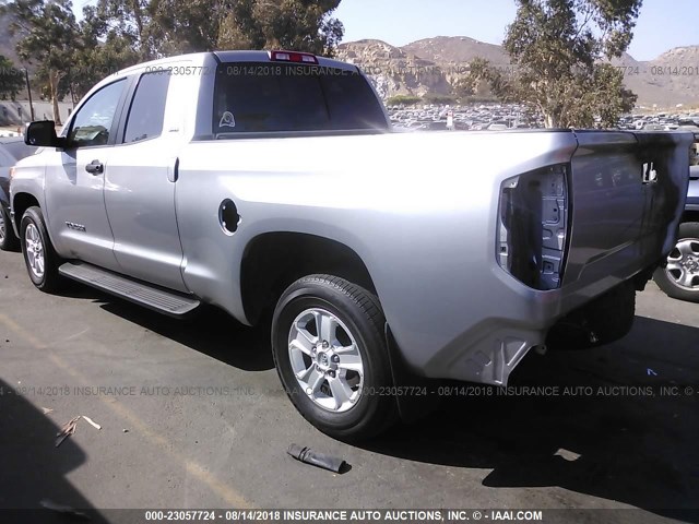 5TFRM5F12FX094830 - 2015 TOYOTA TUNDRA DOUBLE CAB SR/SR5 SILVER photo 3