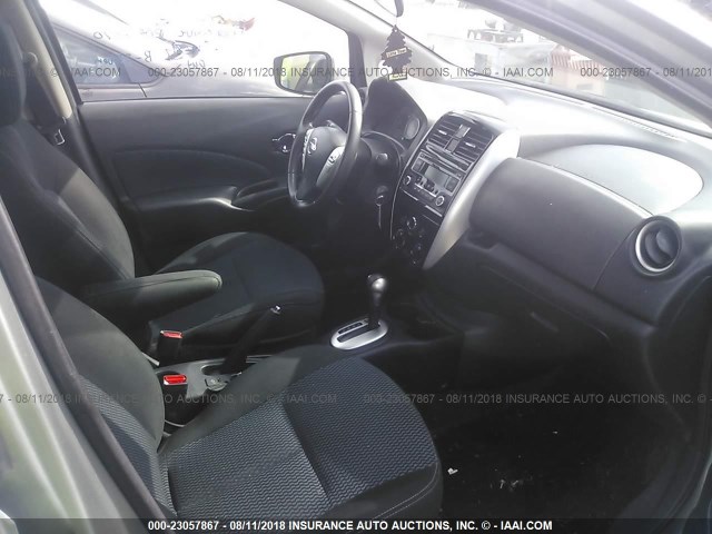 3N1CE2CP1FL394755 - 2015 NISSAN VERSA NOTE S/S PLUS/SV/SL/SR SILVER photo 5