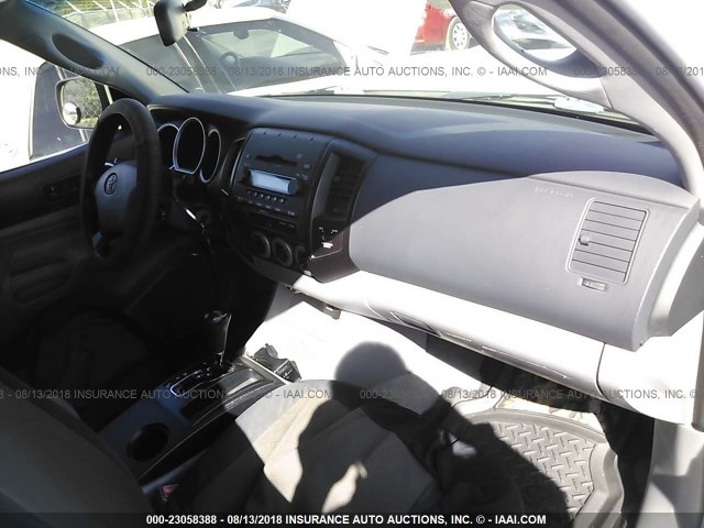 5TETX22N15Z081370 - 2005 TOYOTA TACOMA ACCESS CAB Ақ фото 5