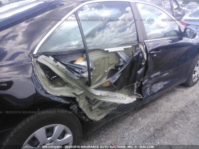 4T4BF3EK6BR214460 - 2011 TOYOTA CAMRY SE/LE/XLE BLACK photo 6