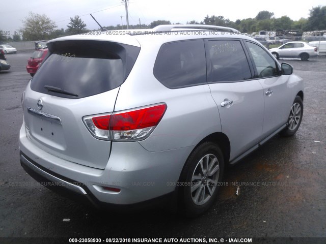 5N1AR2MN8FC677117 - 2015 NISSAN PATHFINDER S/SV/SL/PLATINUM SILVER photo 4