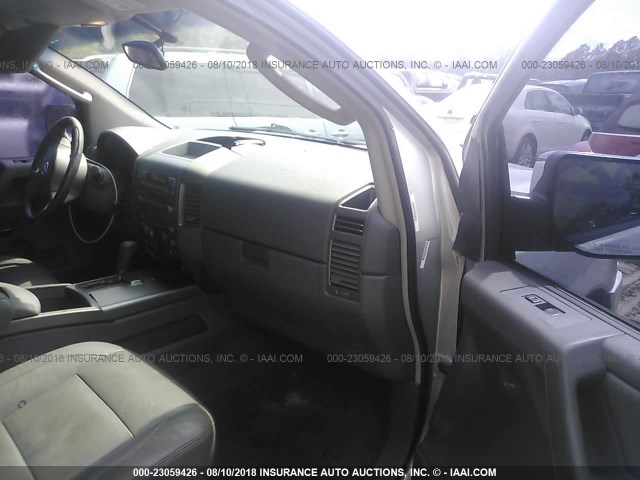 5N1AA08A16N743062 - 2006 NISSAN ARMADA SE/LE SILVER photo 5