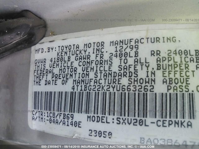 4T1BG22K2YU663262 - 2000 TOYOTA CAMRY CE/LE/XLE SILVER photo 9