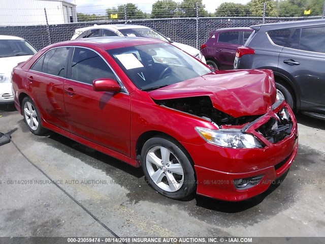 4T1BF3EK1BU673034 - 2011 TOYOTA CAMRY SE/LE/XLE RED photo 1