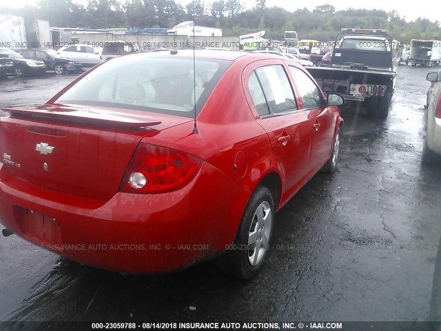 1G1AK58F087190124 - 2008 CHEVROLET COBALT LS RED photo 4