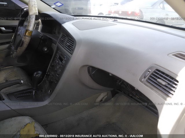 YV1RS61T632265697 - 2003 VOLVO S60 Brązowy zdjęcie 5
