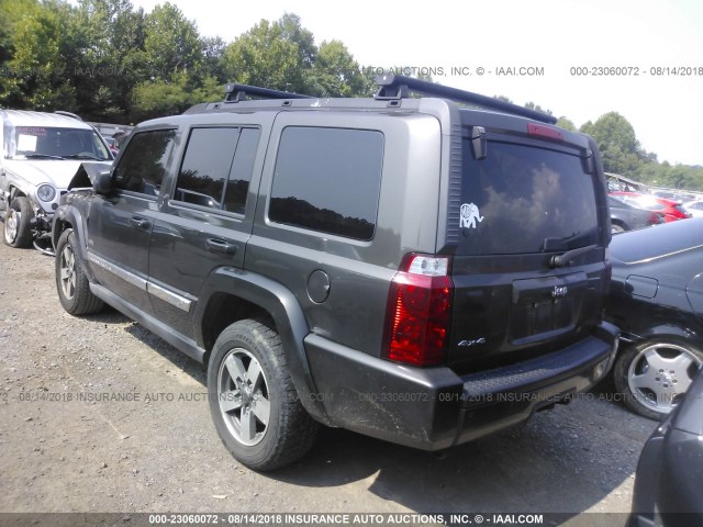 1J8HG48K96C273501 - 2006 JEEP COMMANDER GRAY photo 3