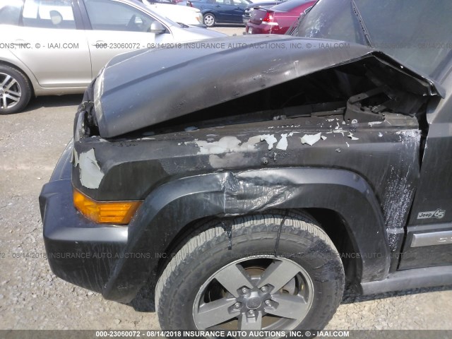 1J8HG48K96C273501 - 2006 JEEP COMMANDER GRAY photo 6